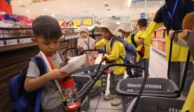 Serunya Anak-anak Playgroup belanja ke Hyfresh Serunya Anak-anak Playgroup belanja ke Hyfresh