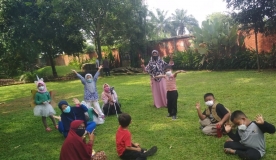 Serunya Belajar di Alam Terbuka Saat Pandemi Serunya Belajar di Alam Terbuka Saat Pandemi